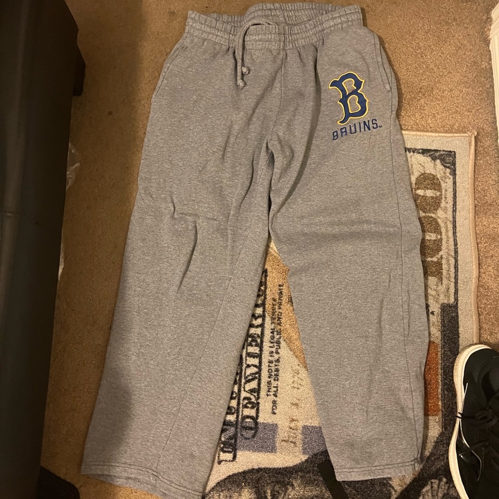vintage ucla bruins sweats size large